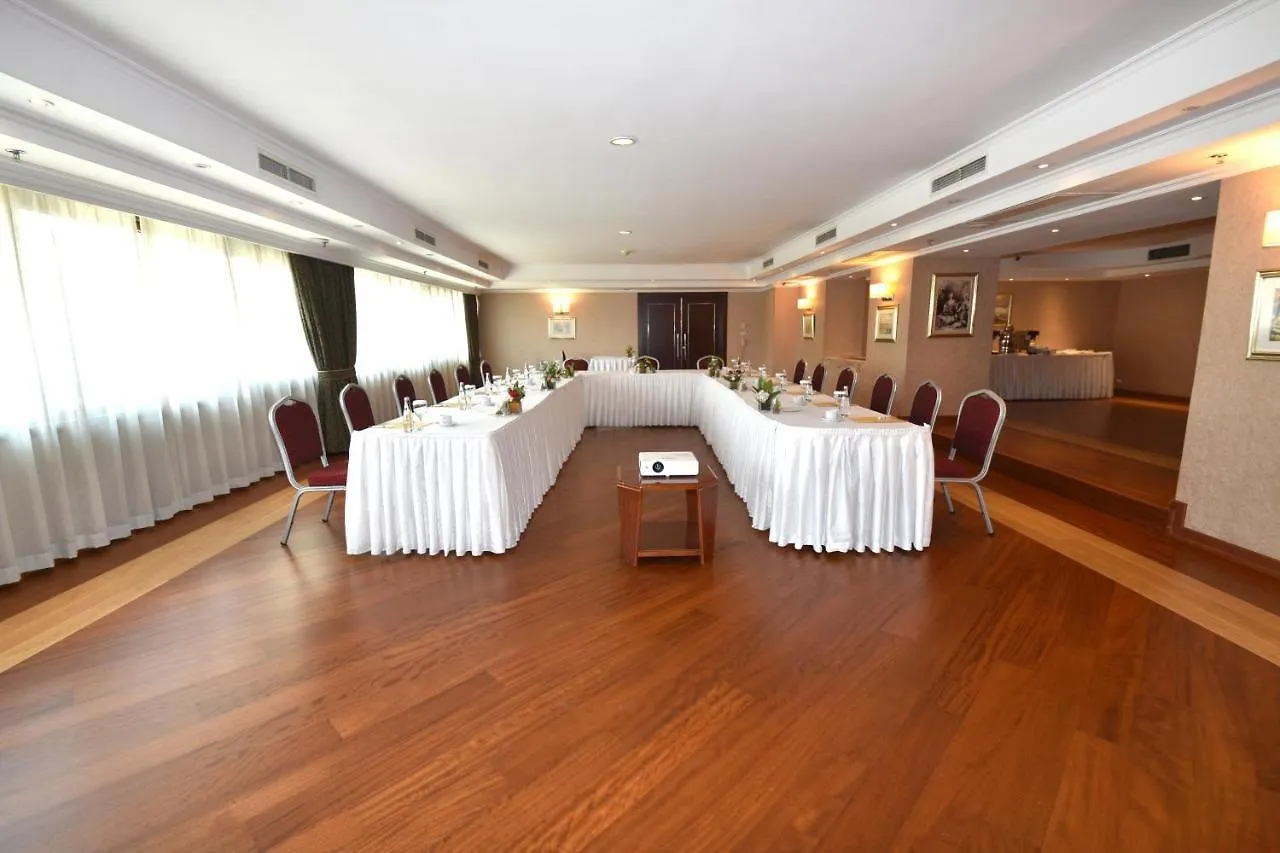 Buyukhanli Park Hotel Ankara 4*,