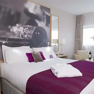 **** Otel Mercure 19 Philharmonie La Fransa